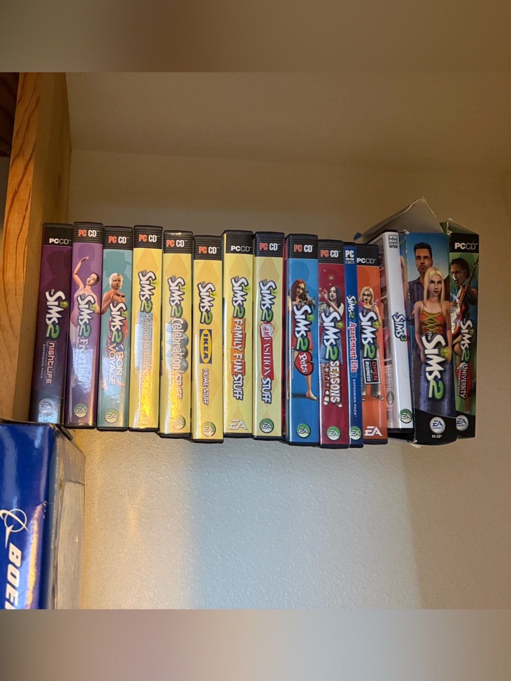 16 PC CDs SIMS Collection - Picture 2 of 2